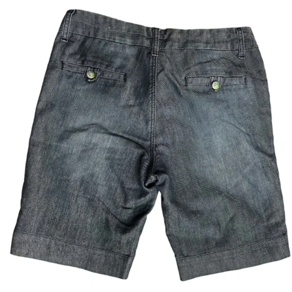 Vintage One 5 One WOMENS Denim Bermuda Shorts Fun‎ Stitching and Buttons Size 10
